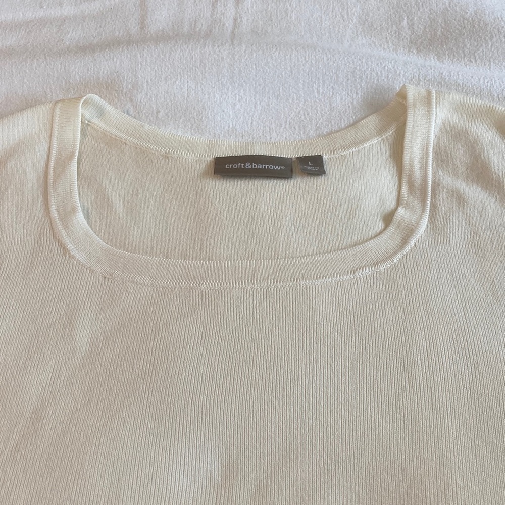 Croft & Barrow Sleeveless Sweater Like Material Top Size Large NWOT
